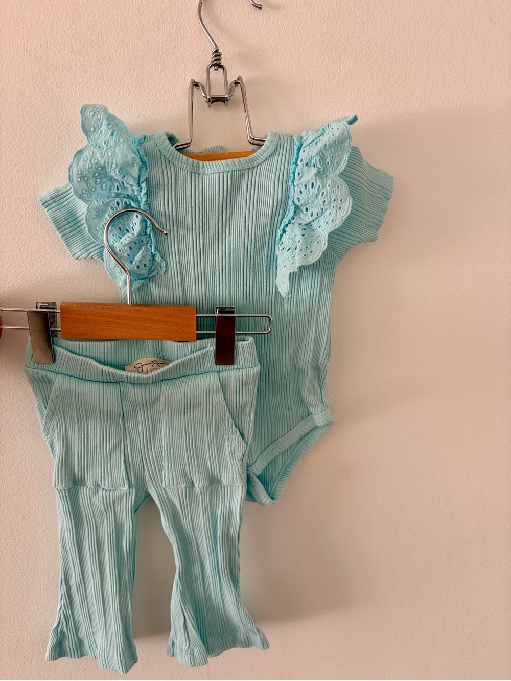 Jessica Simpson Light Blue Ribbed Leggings Set with Lace Flutter
